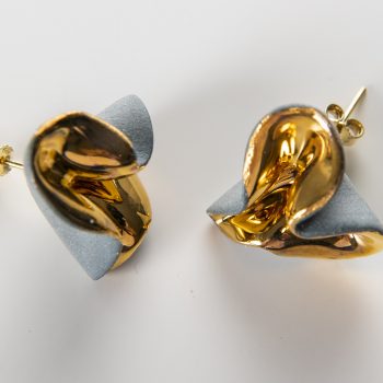 Cercei ondulati cu tija-bijuterie-raluca-buzura